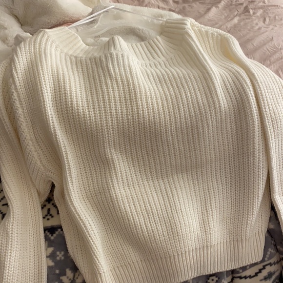 H&M sweater - Picture 3 of 3